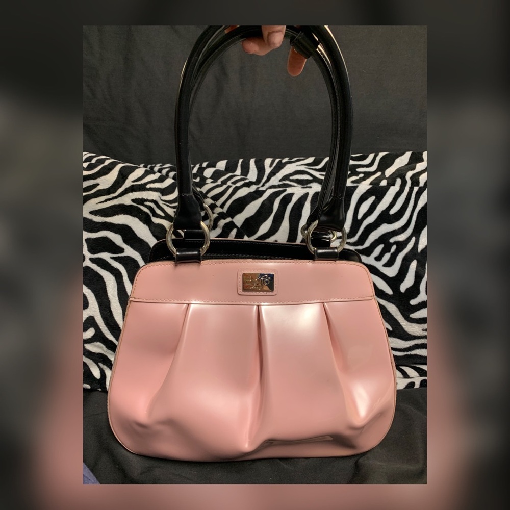 Beijo handbag in the petal pink color w/dust bag